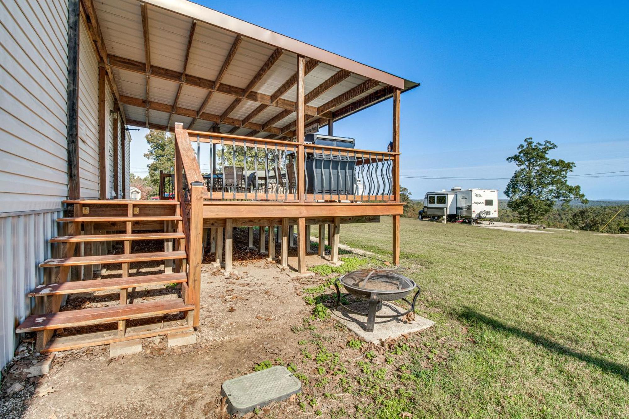 Lake-View Getaway With Grill In Mountain Home! Exterior photo