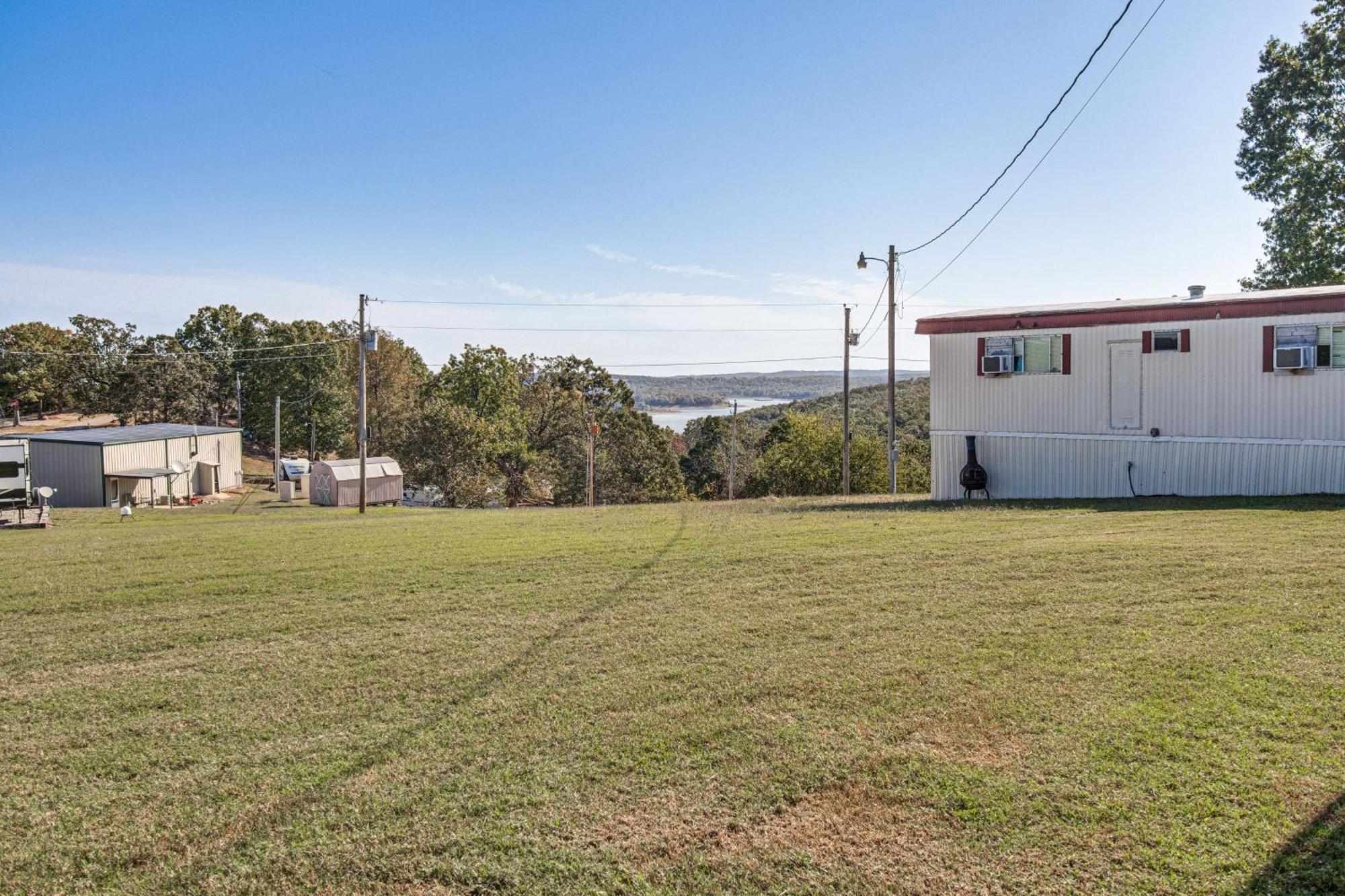 Lake-View Getaway With Grill In Mountain Home! Exterior photo